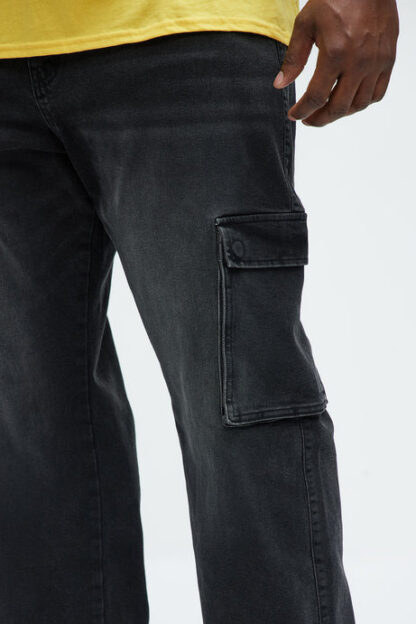 Jeans Rectos Estilo Cargo Clásico - Image 9