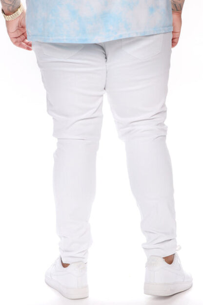 Jeans Ajustados con Roturas en Rodillas - Image 7