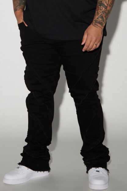 Jeans Ajustados con Bota Campana y Detalles Deshilachados - Image 6